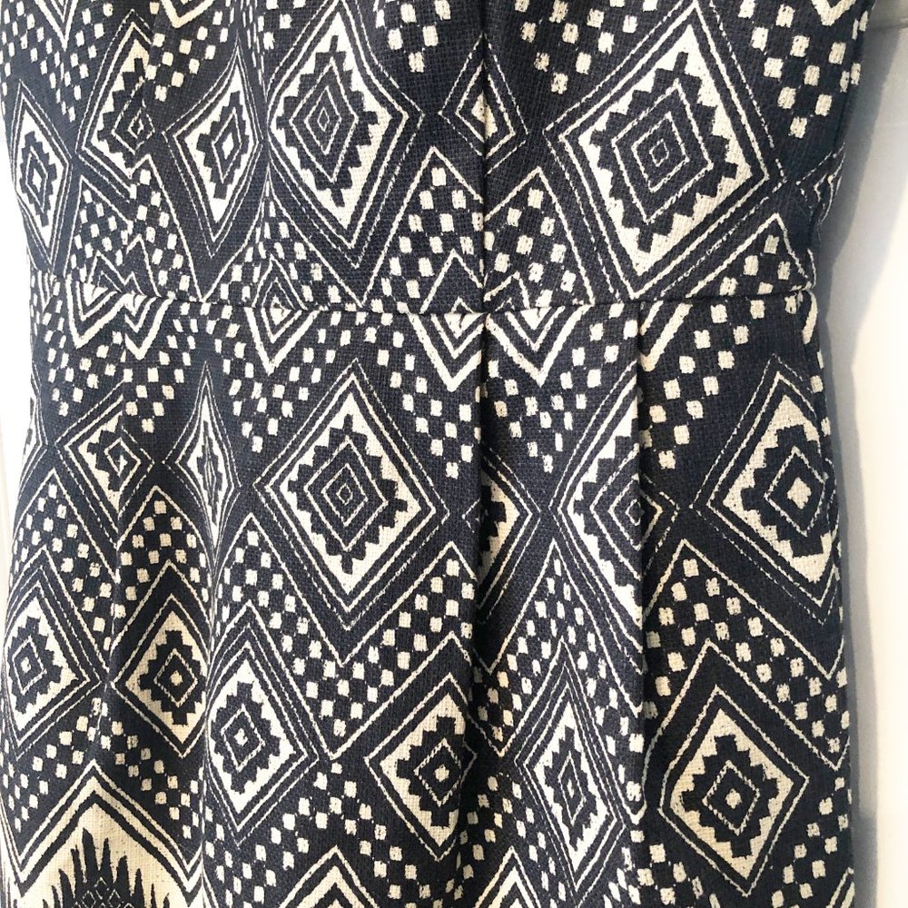 J. Crew Ikat Geometric Sleeveless Fit and Flare Shift Dress Black White 2 - Picture 6 of 10